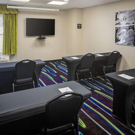 Hampton Inn & Suites Nashville-Airport Zewnętrze zdjęcie