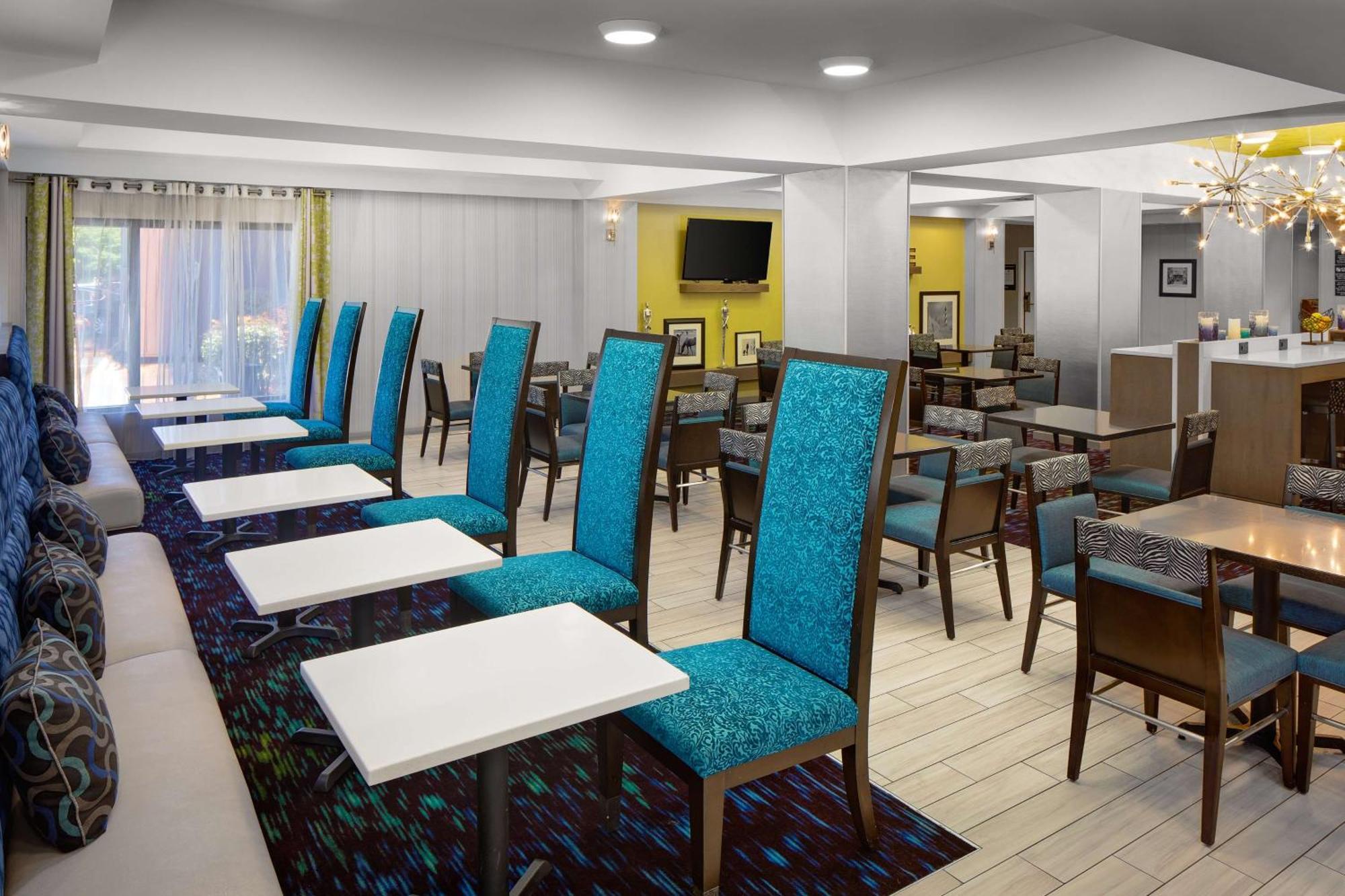 Hampton Inn & Suites Nashville-Airport Zewnętrze zdjęcie